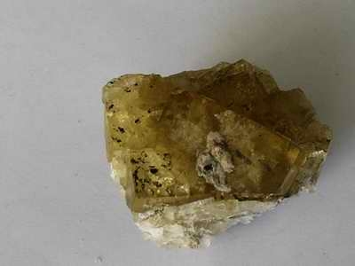 Bra Pris Snygg Kubisk Gul Flourit Kristall Formation 115 gram Mycket Fin Spännande Samlar Stuff från Marocko Köp Nu!